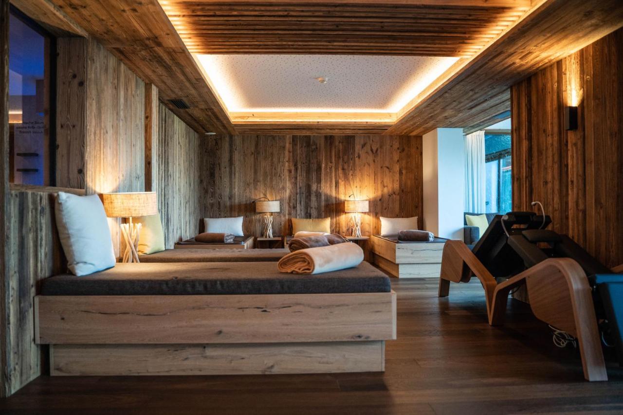 Dolmites Nature Hotel Vigilerhof ซีอูซี ภายนอก รูปภาพ