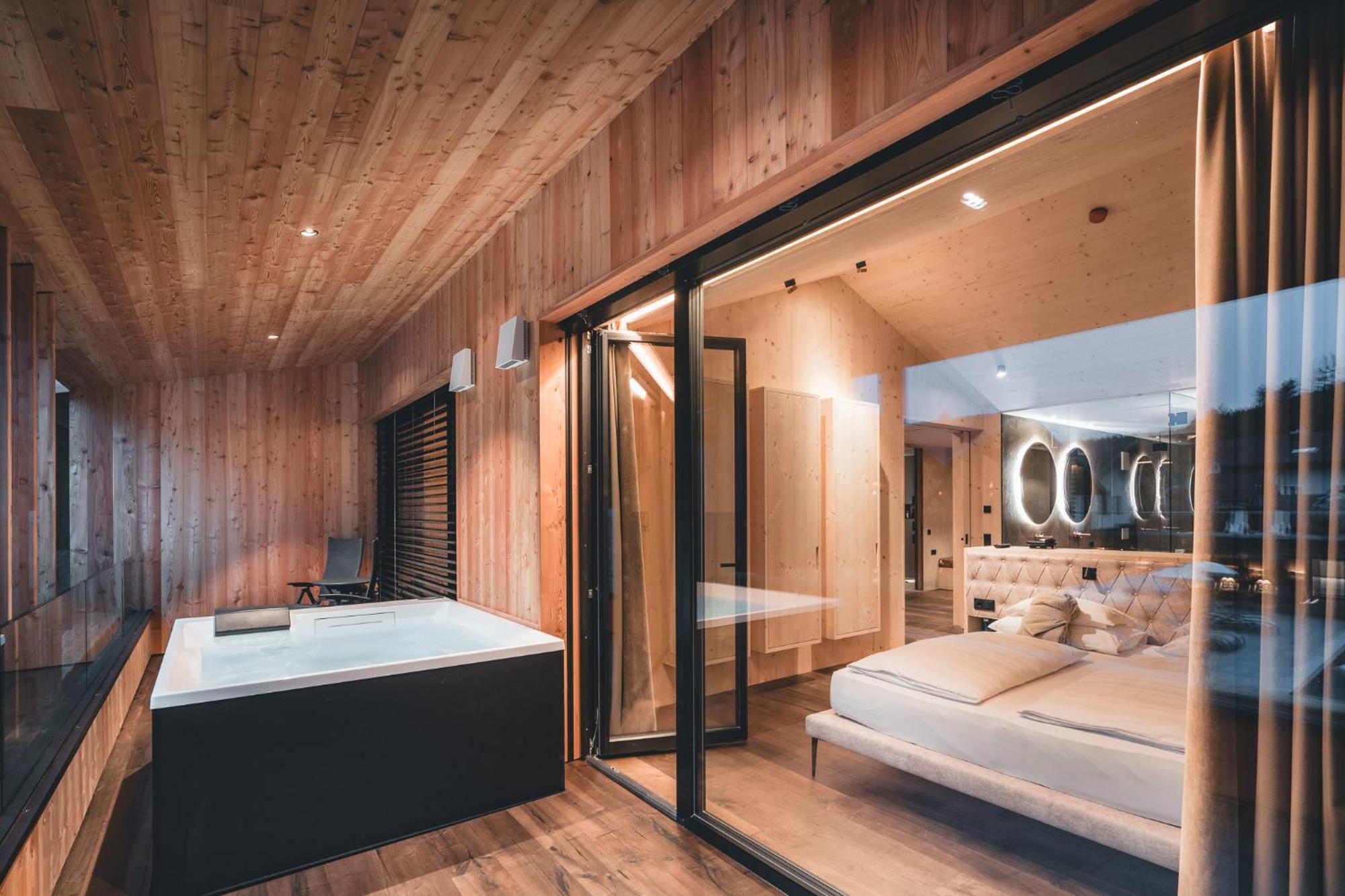 Dolmites Nature Hotel Vigilerhof ซีอูซี ภายนอก รูปภาพ