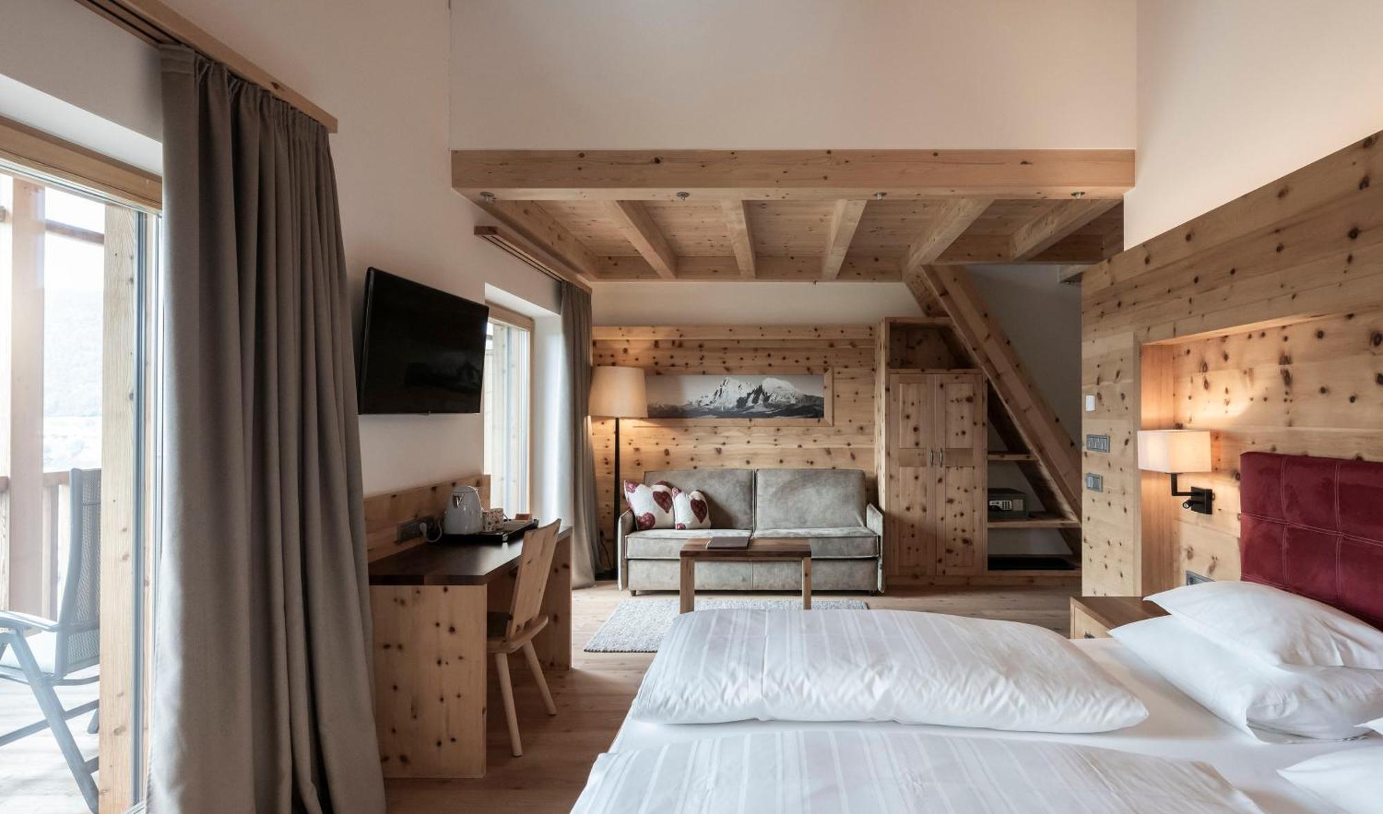 Dolmites Nature Hotel Vigilerhof ซีอูซี ภายนอก รูปภาพ